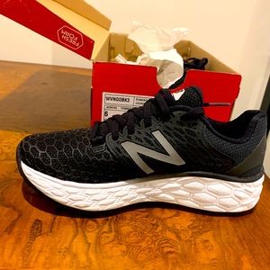 New Balance Fresh Foam Vongo V3 size 6 Retail $134